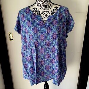 Artisan NY Size 2X Multiple Shades of Blue, Red, and Yellow Short Sleeve Blouse